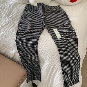 Womens old navy ankle length pants